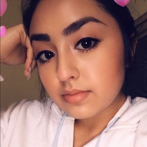 Meet your Posher, Paulina